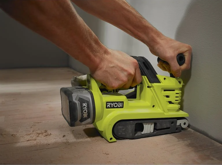 ryobi-czolg.png